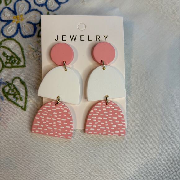 Geometric Boho Drop Acrylic Earrings Pink Cottagecore Barbiecore Feminine - Picture 3 of 4